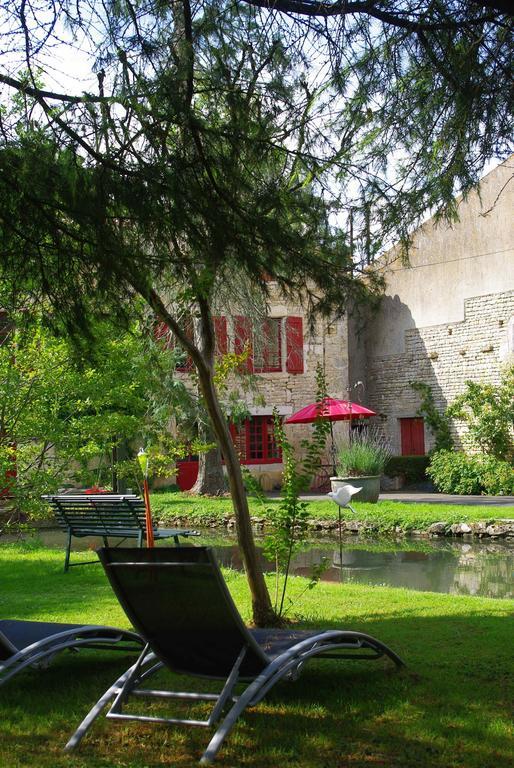 Villa Moulin De Coupigny à Fontenille-Saint-Martin-d'Entraigues Chambre photo