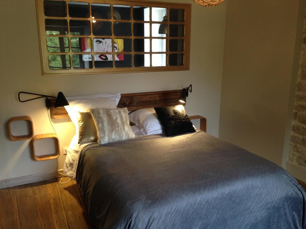 Villa Moulin De Coupigny à Fontenille-Saint-Martin-d'Entraigues Chambre photo